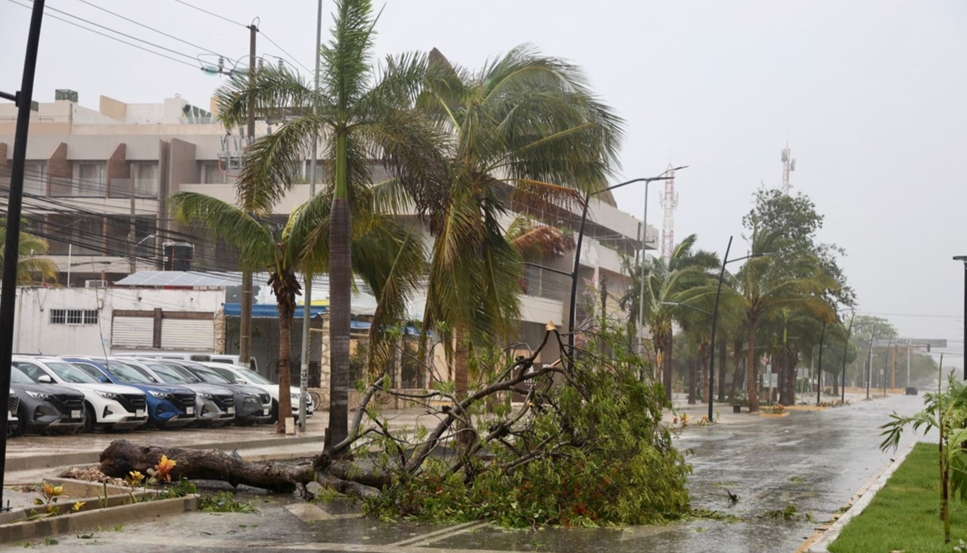 Reporta gobernadora de Quintana Roo por qué huracán Beryl no azotó tan fuerte